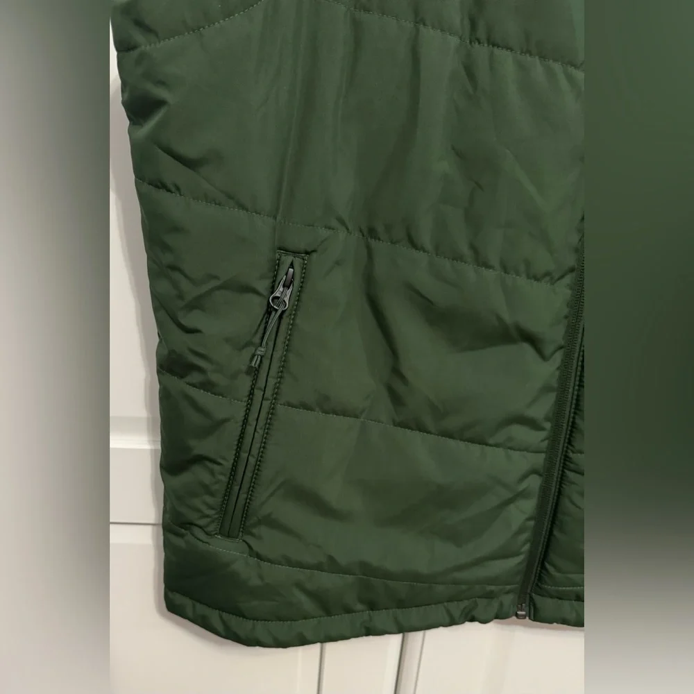 The North Face Junction Insulated Men's Forest Green, Pine Needle Vest in Large